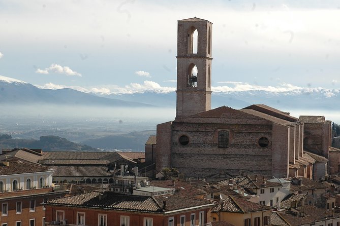 Perugia Private Walking Tour With Licensed Guide - Highlights of the Tour