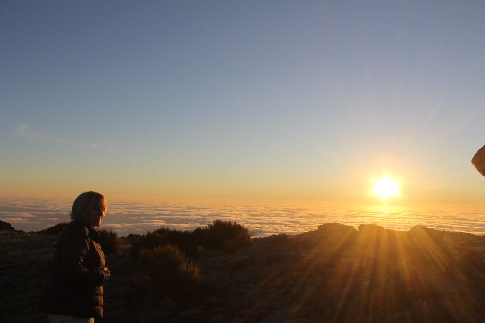 Pico Do Arieiro: Private 4x4 Sunrise Trip With Hot Drinks - Not Included in the Tour