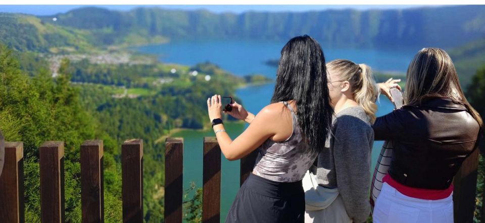 Ponta Delgada Cruise Port: The Blue & Green Lake Tour - Vista Do Rei Lookout