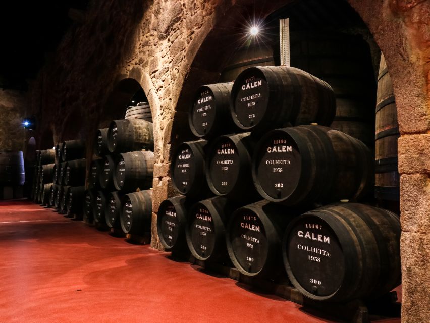 Porto: Cálem Cellar Tour, Interactive Museum & Wine Tasting - Interactive Museum Exploration