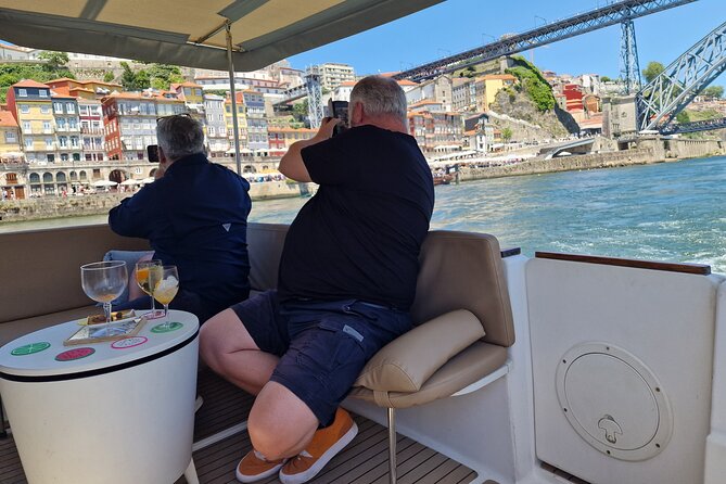 Porto: Private 6 Bridges Tour by Yacht - Accessibility and Policies