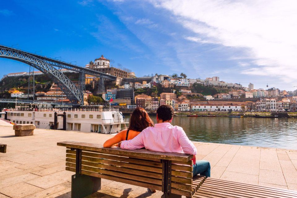 Porto's Romantic Pathways: A Love Story - Capela De Nossa Senhora Da Silva