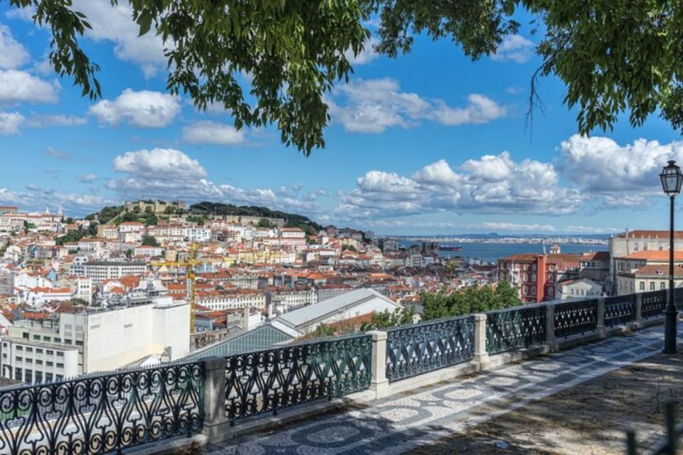 Principe Real to Downtown Lisbon: A Self-Guided Audio Tour - Meeting Point and Transportation