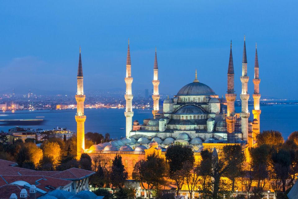 Private 7-Hour Istanbul Tour With Red Carpet Treatment - Discovering Topkapi Palace