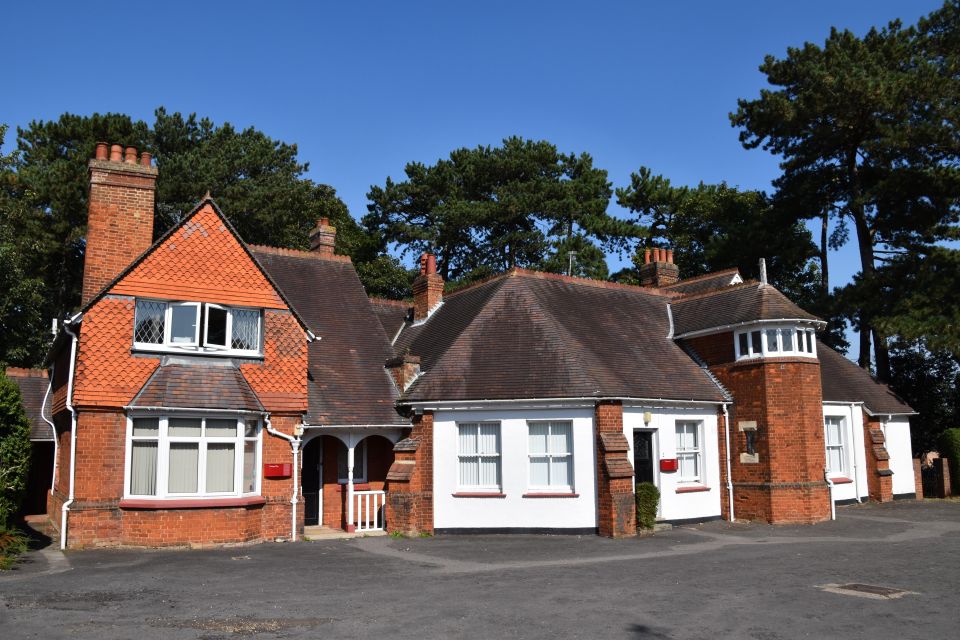 Private Day Tour to Bletchley Park. - Highlights of the Private Tour