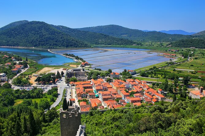 Private Tour: Ston and Peljesac Peninsula Day Trip With Wine Tasting - Tasting Local Wines