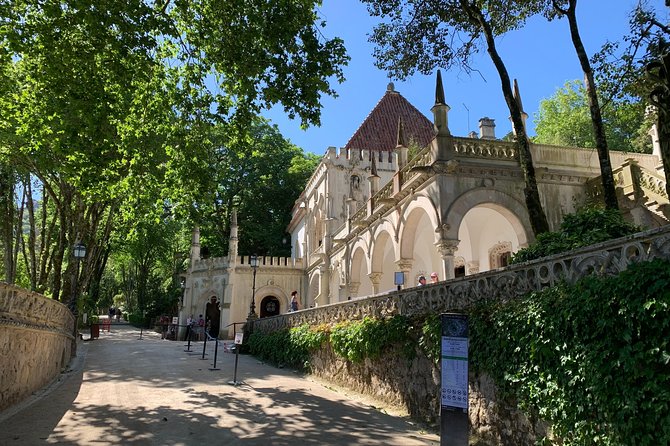 Quinta Da Regaleira and Sintra Visit Half Day Private Tour - Tour Accessibility