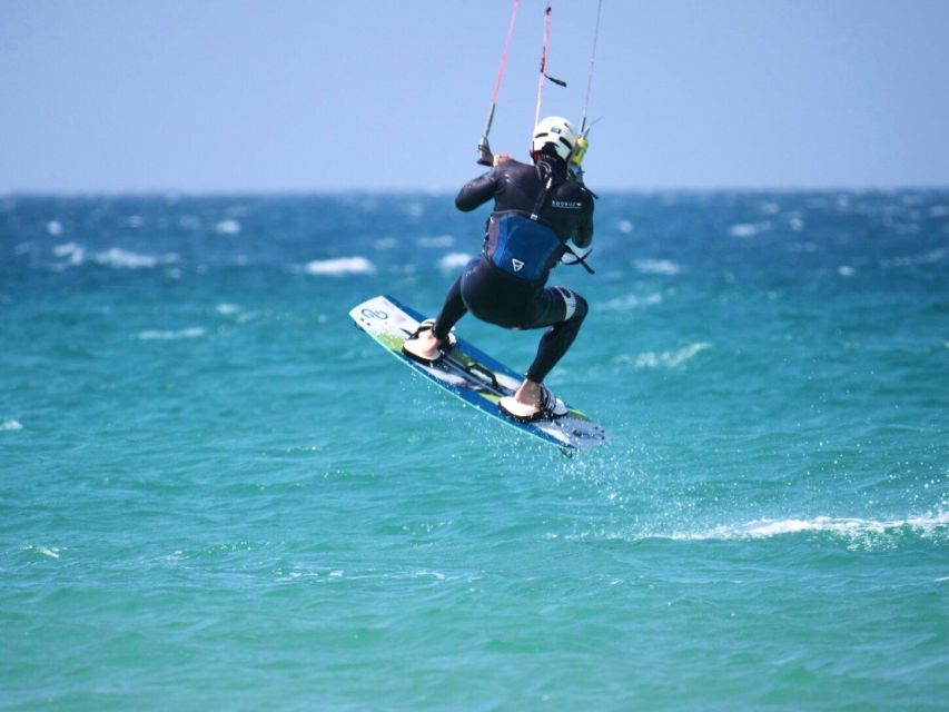 Rate: Private and Semi-private Kitesurfing Lesson - Included Services