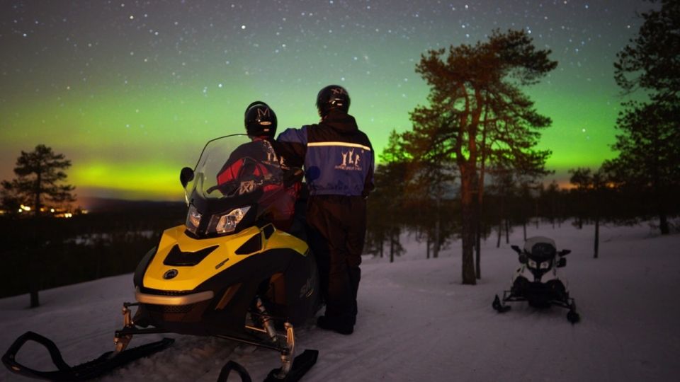 Rovaniemi: Northern Lights Snowmobile Hunt - Booking and Cancellation