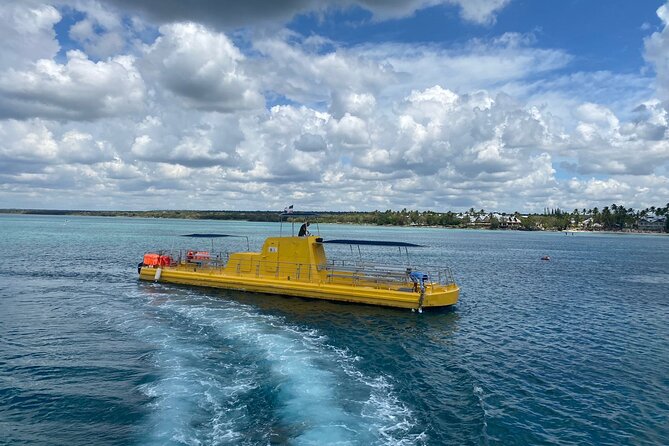 Saona Island at Yellow Submarine Exclusive Tour From Punta Cana - Host Response