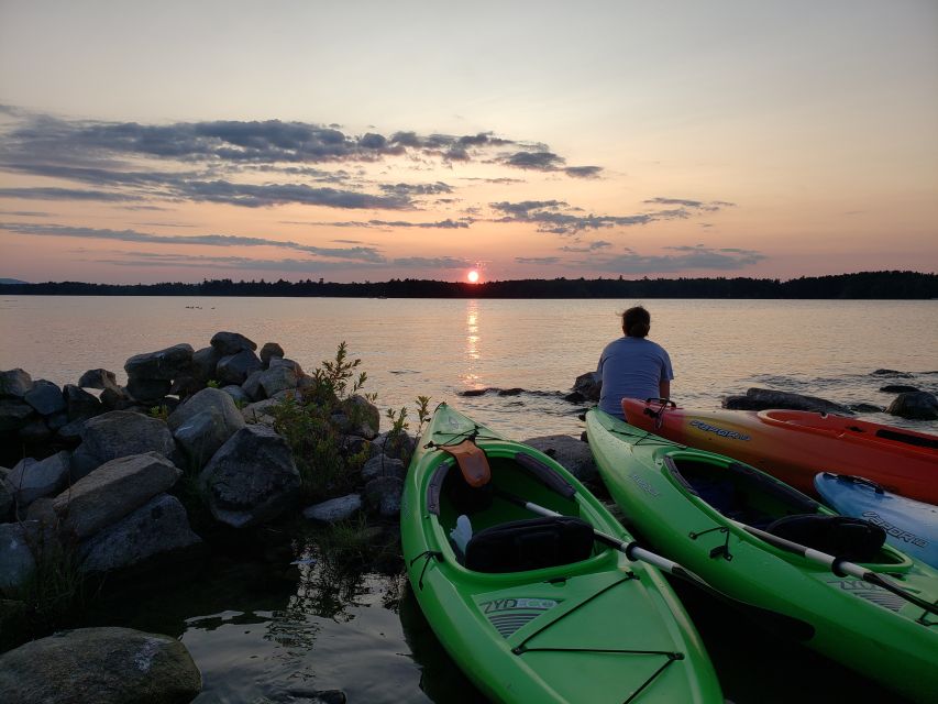 Sebago Lake Guided Sunset Tour by Kayak - Language and Inclusions