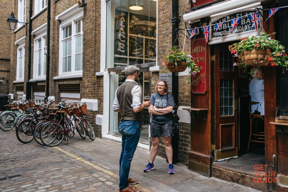 Secret London Pub Tour: Ale & Tales in Hidden Historic Pubs - Exploring Hidden Pubs