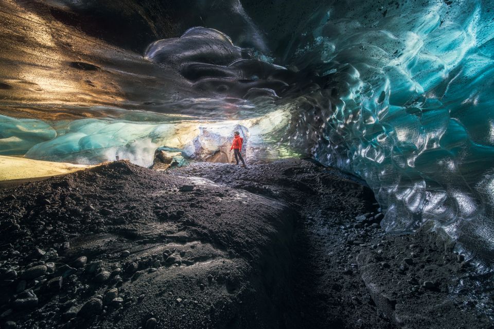 Skaftafell: Ice Cave Experience - Duration and Group Size