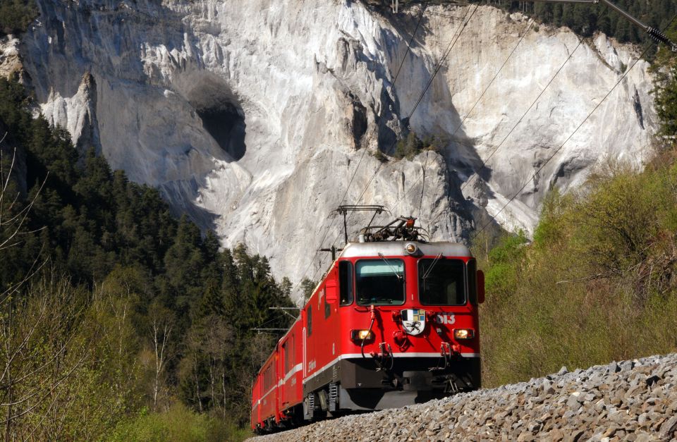 Swiss Travel Pass Flex:All-In-One Travel Pass-Train,Bus,Boat - Discounts on Mountain Excursions