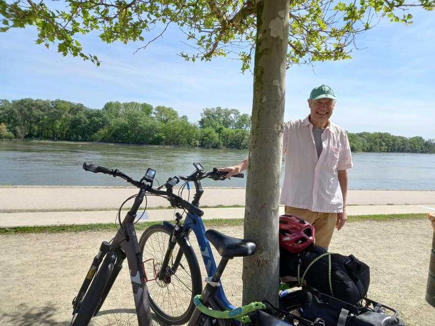 Szentendre by Bike: Self Guided Bike Rental Package! - Included Amenities and Equipment