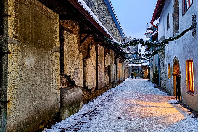 Tales of Old Tallinn 2-hour Walking Tour - Preparation and Recommendations