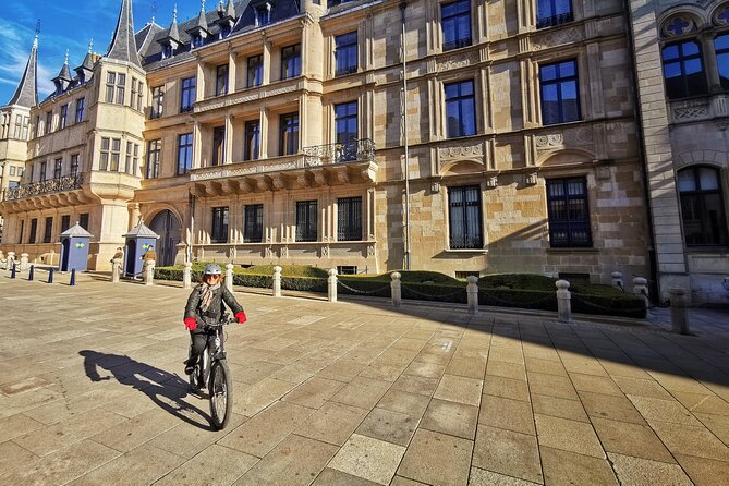 The Best of Luxembourg City Guided E-bike Tour - Group Size Capacity