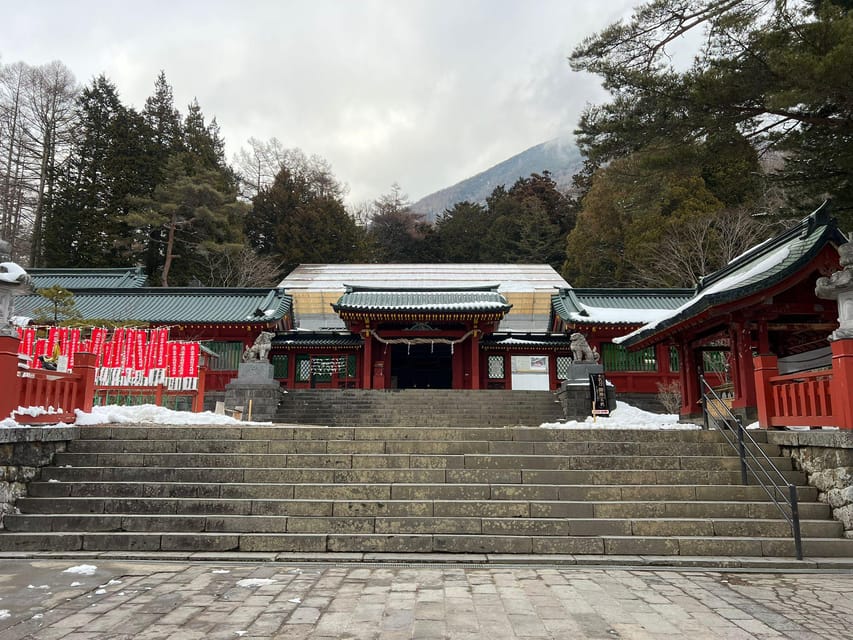 Tokyo: A Memorabele Snow Monkey Park and Zenkoji Temple Tour - Snow Monkey Park Exploration