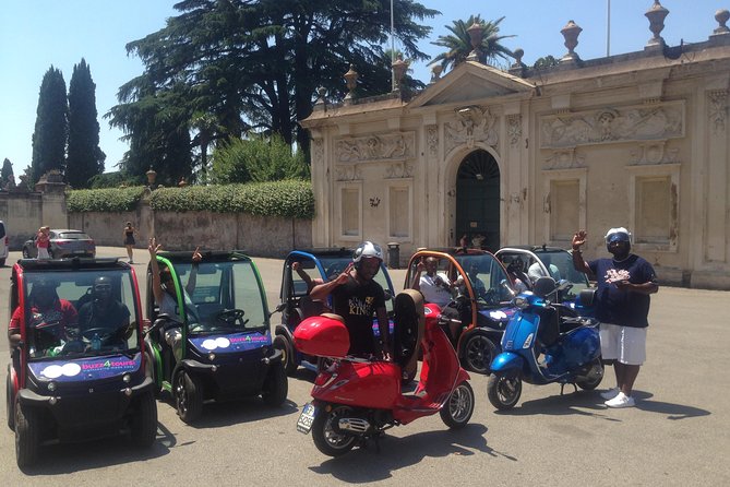 Tour of Rome With the Iconic Vespa - PROFICIENT DRIVING SKILLS REQUIRED - Iconic Attraction Highlights