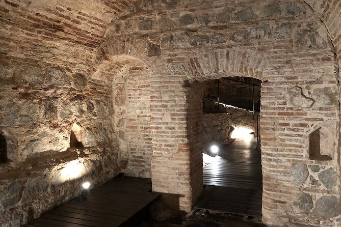 Underground Toledo Private Walking Tour With Official Local Guide - Pricing