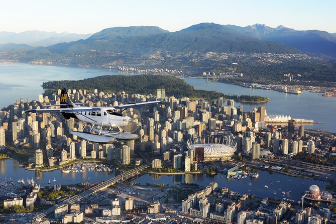 Vancouver Panorama Classic Seaplane Tour - Meeting and Pickup