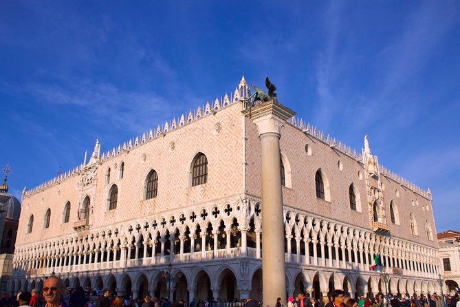 Venice in a Day: the Main Highlights of the City - St. Marks Basilica Tour