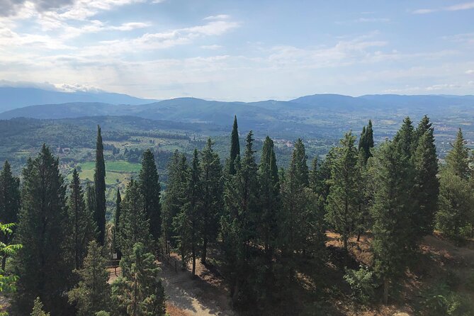 Walking on Florence Hills and Tuscany - Visit to the Village of Fiesole