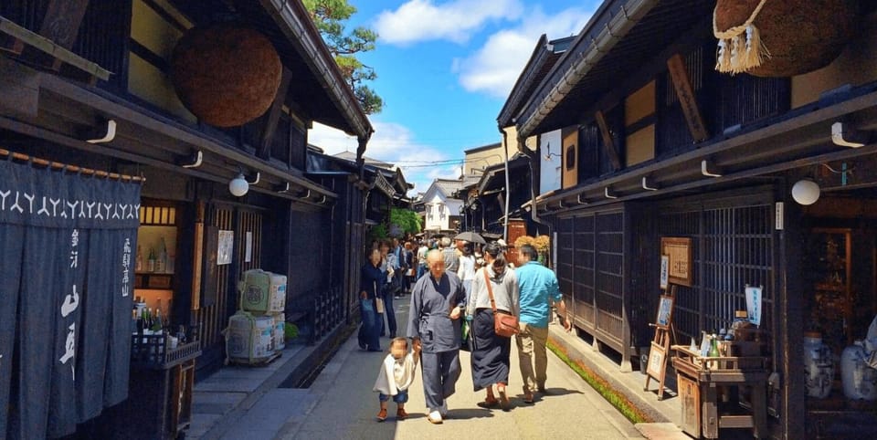 2-Day Snow Monkey Tour: Nagano To Takayama via Matsumoto - Sake Tasting Experience