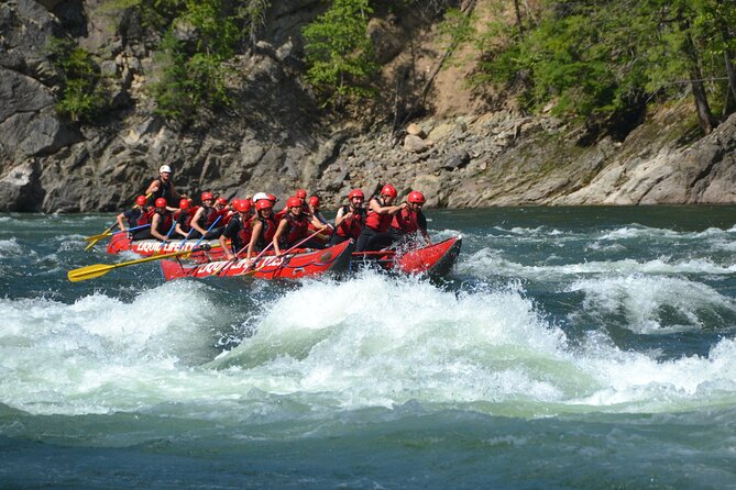 3.5 Hour Whitewater Rafting and Waterfall Adventure - Fitness Level and Physical Requirements