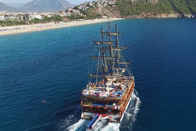 Alanya Catamaran Boat Tour With Lunch, Soft Drinks & Transfer - Highlights and Attractions