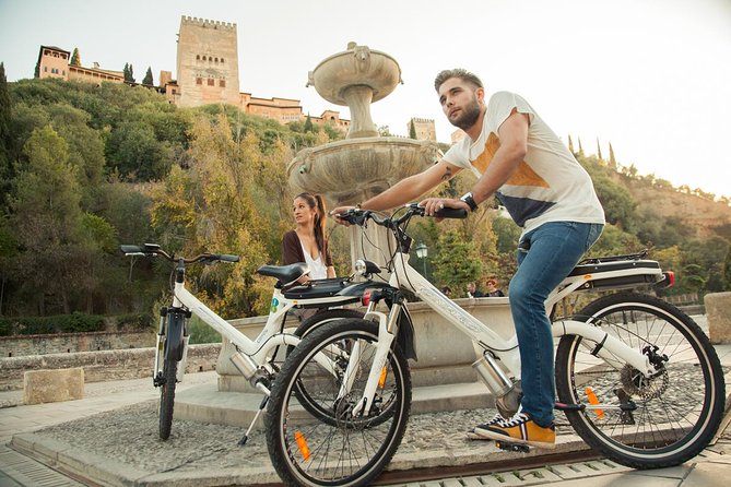 Albayzin and Sacromonte Electric Bike Tour in Granada - Albayzin Highlights