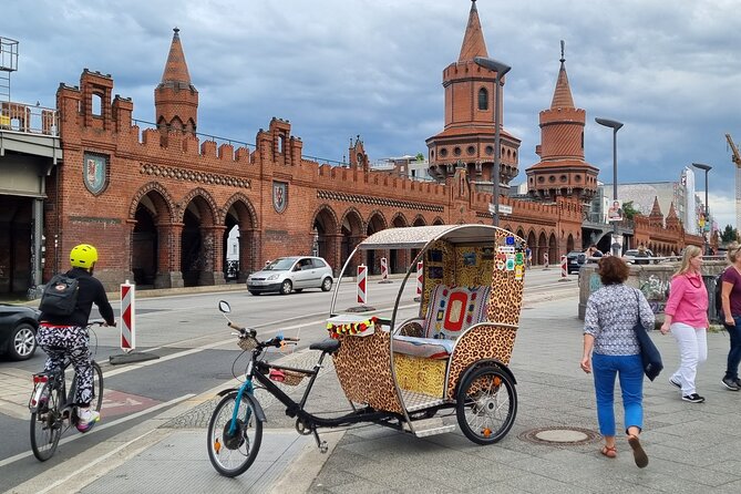 Berlin Rickshaw Tours Historical & Photo City Tour 120min - Sightseeing - Tour Highlights