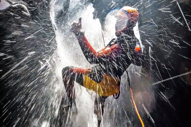 Canyoning in Salto Do Cabrito (Sao Miguel - Azores) - Getting to the Meeting Point