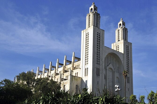 Casablanca Private Tour Including Hassan II Mosque - Visiting the Hassan II Mosque