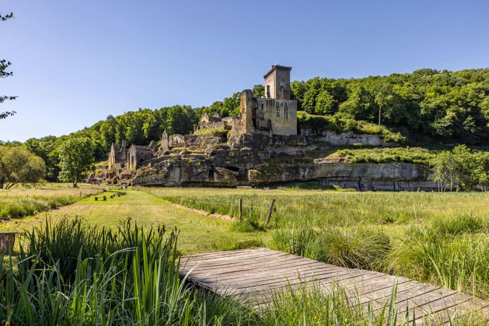 Château De Commarque: The Mystery of the Forgotten Fortress - Adventurous Activities and Events