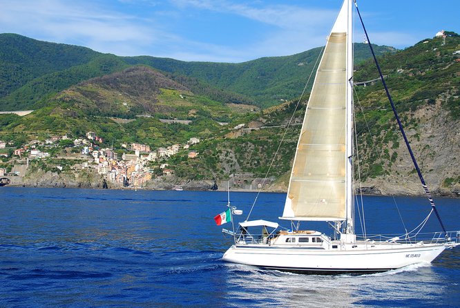 Cinque Terre Sailing Day Trip From La Spezia - Cinque Terres UNESCO World Heritage