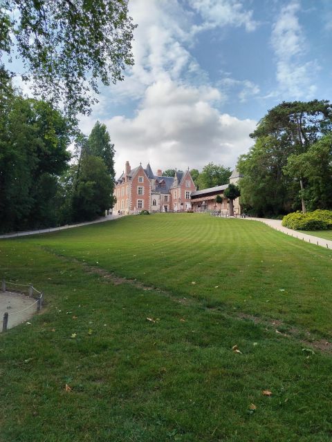 Clos Luce: Da Vinci's Castle Private Guided Tour With Ticket - Beautifully Restored Rooms and Lush Gardens