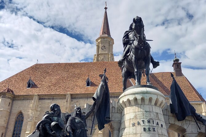 Cluj-Napoca: 2.5-Hour Guided Walking Tour - Historic Churches and Squares