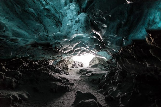 Crystal Ice Cave Tour From Jokulsarlon Glacier Lagoon - Recommended Attire and Supplies