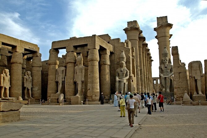 Day Tour to Luxor From Hurghada by Bus With Lunch - What to Expect