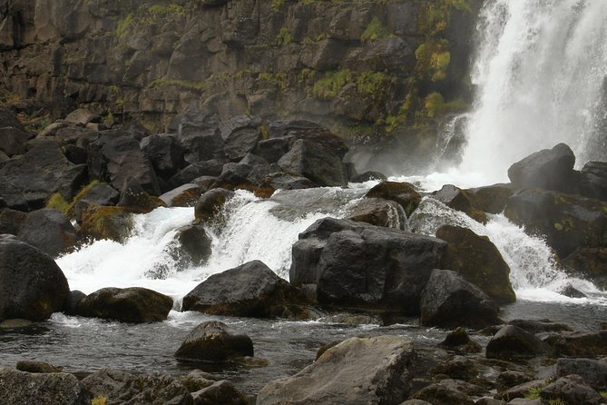 Day Trip to the Golden Circle and Blue Lagoon From Reykjavik - Personalized Attention From the Guide