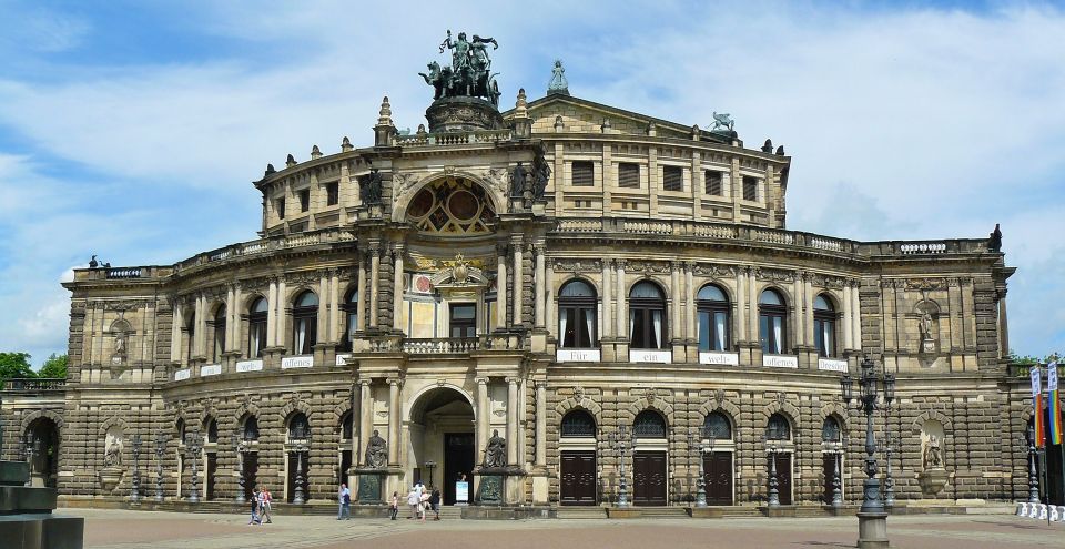 Dresden - Private Tour Including Castle Visit - Zwinger Palace