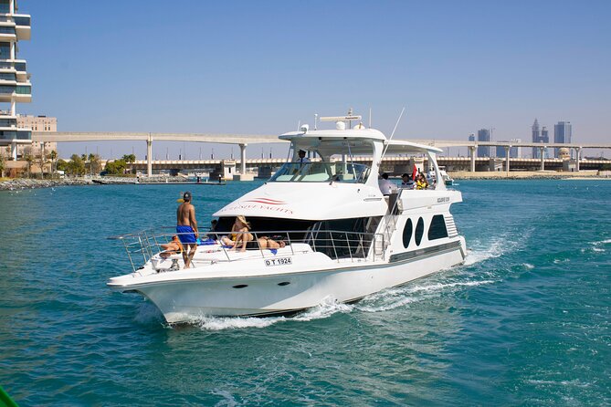 Dubai Marina Sightseeing Cruise With Stunning Ain View - Getting There