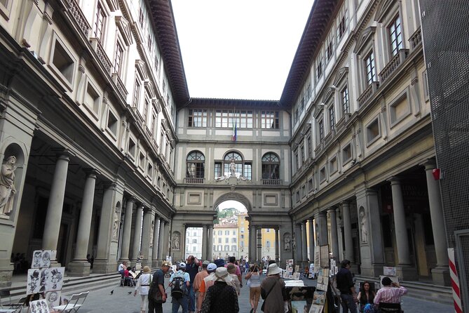 Florence Renaissance and Medieval: Day Trip From Milano by High-Speed Train - Exploring Florences Iconic Duomo