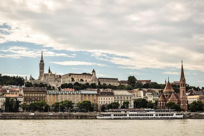 Fools and Kings - Private Tour of Buda Castle District With Cake & Coffee - Exploring Buda Castle District