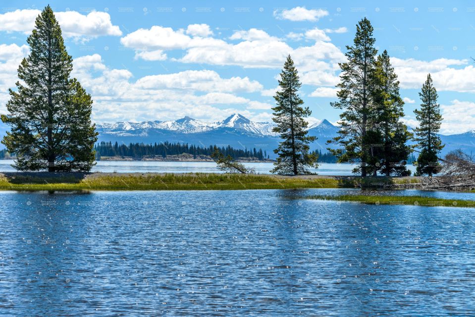 From Bozeman: Exclusive Yellowstone Tour (2 Days 1 Night) - Day 2 Itinerary