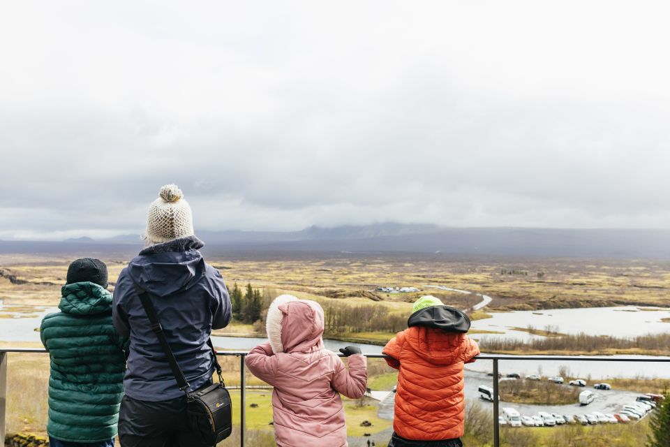 From Reykjavik: Golden Circle & Blue Lagoon Tour With Drink - Indulging in the Blue Lagoon