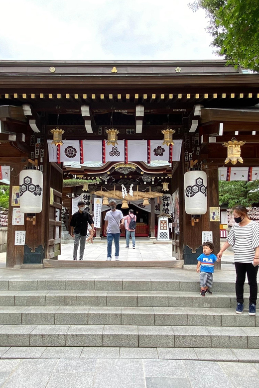 Fukuoka: Port Tower, Old Hakata, and Architectural Wonders - Sustainable Design at ACROS Fukuoka