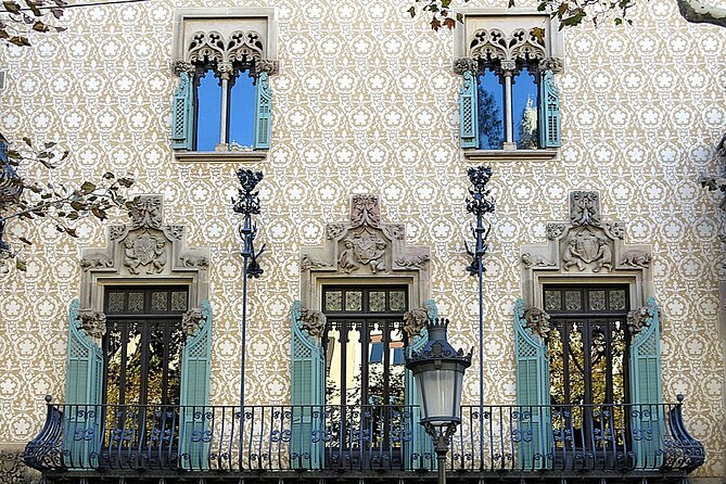 Gaudí and Modernism - Private Walking Tour - Tour Duration and Start Times