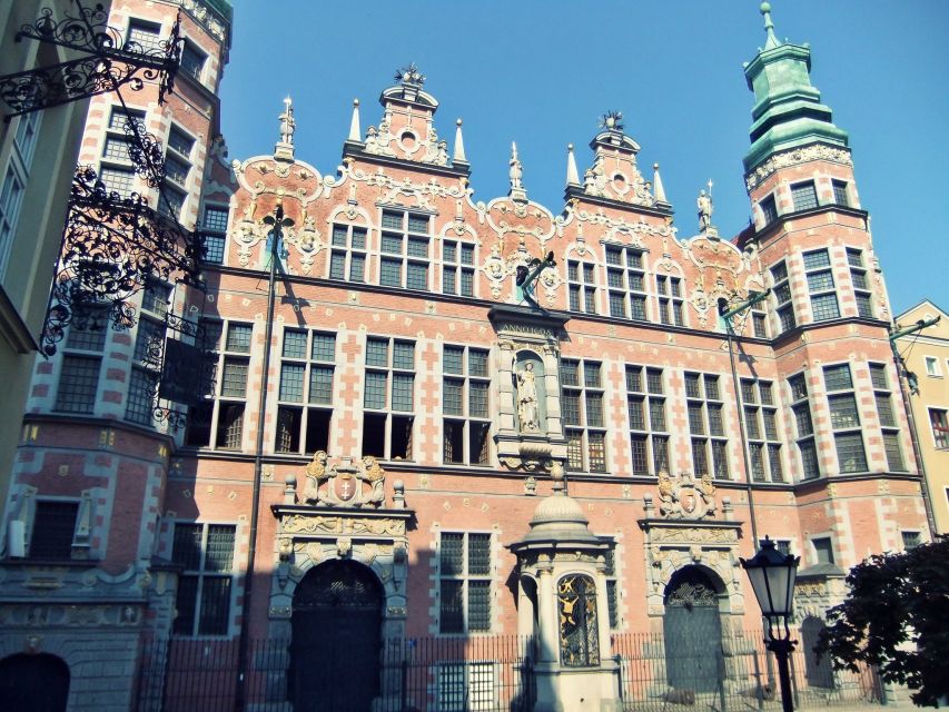 Gdansk Old Town Half-Day Private Walking Tour - Architectural Gems